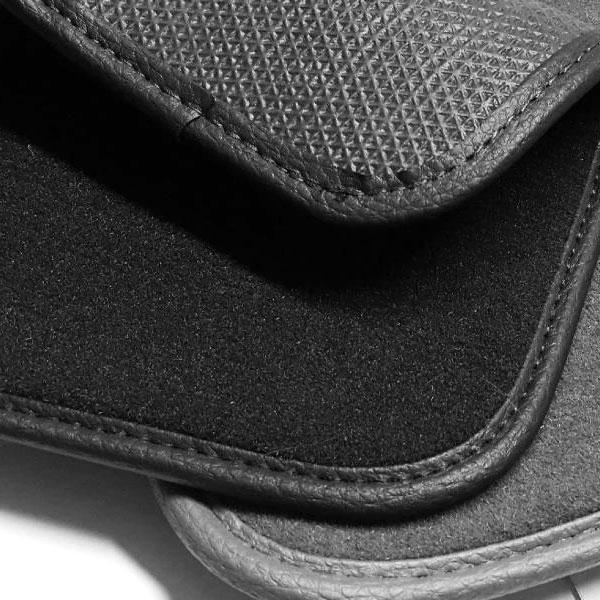 La superficie impermeable protege la moqueta de suciedad y líquidos.