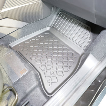 Alfombrillas tipo bandeja Dacia Duster III MHEV, fabricación 06.2024 - presente, carrocería suv | 603066