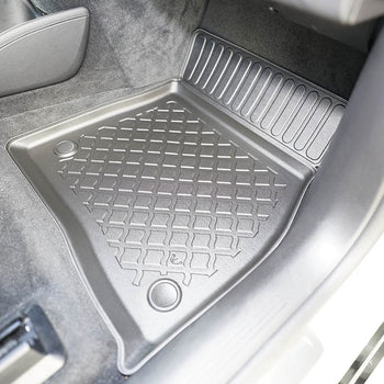 Alfombrillas tipo bandeja Mercedes EQS V296 electric, fabricación 12.2022 - presente, carrocería suv excluyendo la tercera fila | 604024