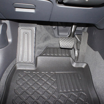 Alfombrillas tipo bandeja Audi Q3 I, fabricación 08.2011 - 06.2018, carrocería suv #1