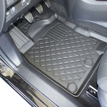 Alfombrillas tipo bandeja Nissan Qashqai II, fabricación 02.2014 - 05.2021, carrocería suv #1