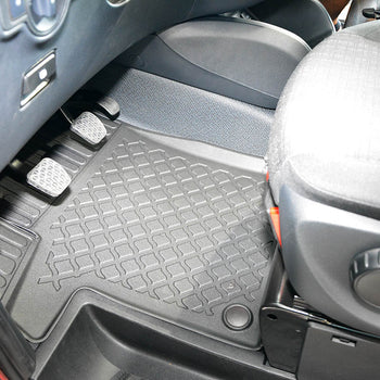 Alfombrillas tipo bandeja Mercedes Vito e W447, fabricación 11.2020 - presente, carrocería furgoneta excluyendo la tercera fila | 603352