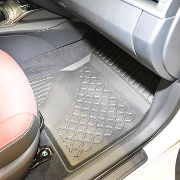 Alfombrillas tipo bandeja Toyota Avensis III, fabricación 01.2009 - 08.2018, carrocería sedán, facelift #3