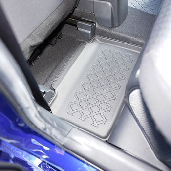 Alfombrillas tipo bandeja Mazda 2 Hybrid, fabricación 2022 - presente, carrocería hatchback #1