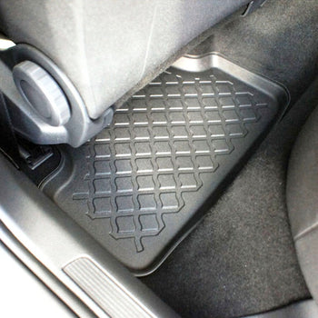 Alfombrillas tipo bandeja Volkswagen Golf 8 MHEV, fabricación 11.2020 - presente, carrocería hatchback #1