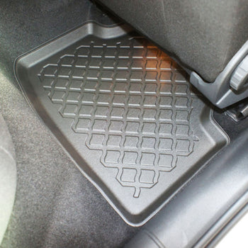 Alfombrillas tipo bandeja Skoda Octavia III, fabricación 05.2013 - 05.2020, carrocería camioneta no corresponde al modelo e-tec mild hybrid | 603283