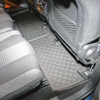 Alfombrillas tipo bandeja Peugeot 5008 II, fabricación 07.2017 - presente, carrocería suv incluso facelift, sin tercera fila | 603574