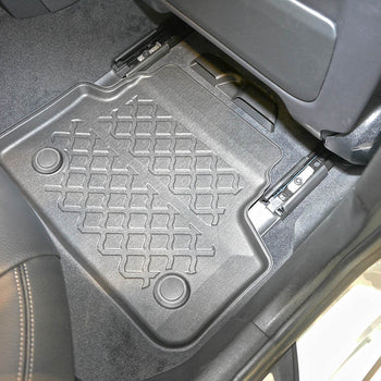 Alfombrillas tipo bandeja BMW Serie 5 G31, fabricación 05.2017 - presente, carrocería camioneta incluso facelift, x-drive y 2wd | 603623