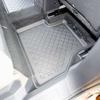 Alfombrillas tipo bandeja Ford Tourneo Connect III, fabricación 05.2022 - presente, carrocería furgoneta excluyendo la tercera fila | 603886