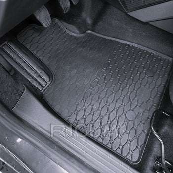 Alfombrillas de coche Dacia Duster III LPG, fabricación 06.2024 - presente, carrocería suv | 906370