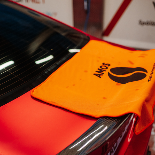 Toalla de microfibra ultra absorbente AMOS Powerfluff naranja 1000 GSM 60 x 80 cm + Guante de REGALO