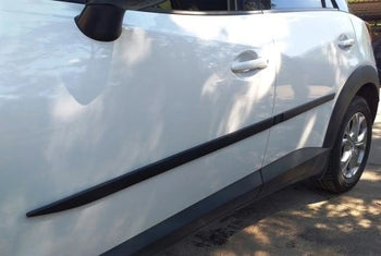 Molduras laterales Chevrolet Aveo T300, fabricación 06.2011 - presente, carrocería hatchback #1