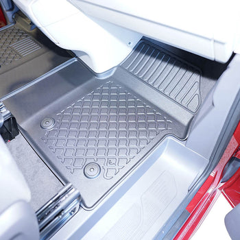 Alfombrillas tipo bandeja Volkswagen T7 Multivan eHybrid PHEV, fabricación 10.2021 - presente, carrocería furgoneta batalla larga, alfombrillas delanteras | 653893