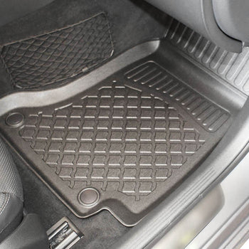 Alfombrillas tipo bandeja Mercedes Clase C W205, fabricación 10.2014 - 02.2021, carrocería camioneta #2 - 7